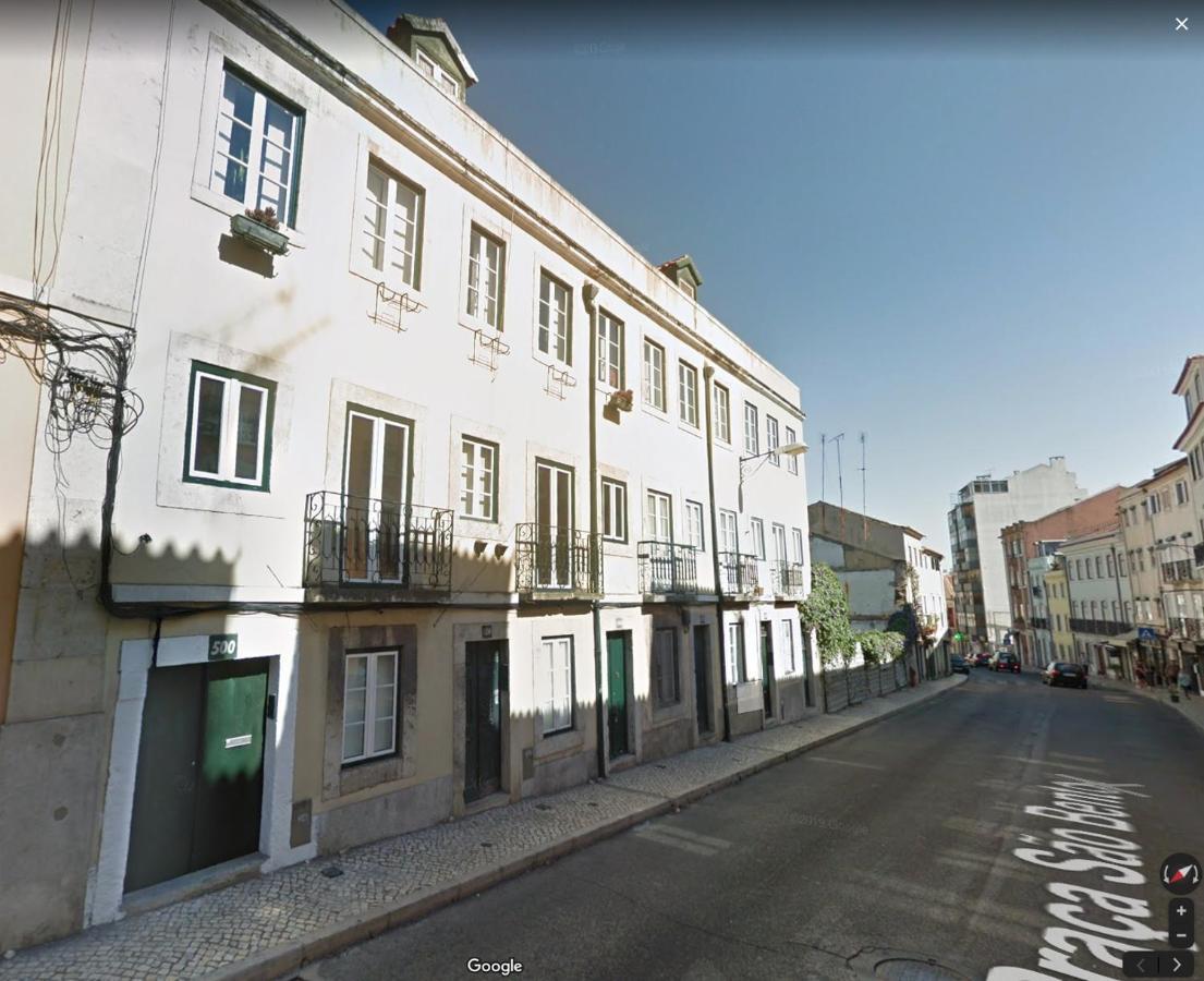 Typical Portuguese Apartment In Sao Bento Lissabon Buitenkant foto