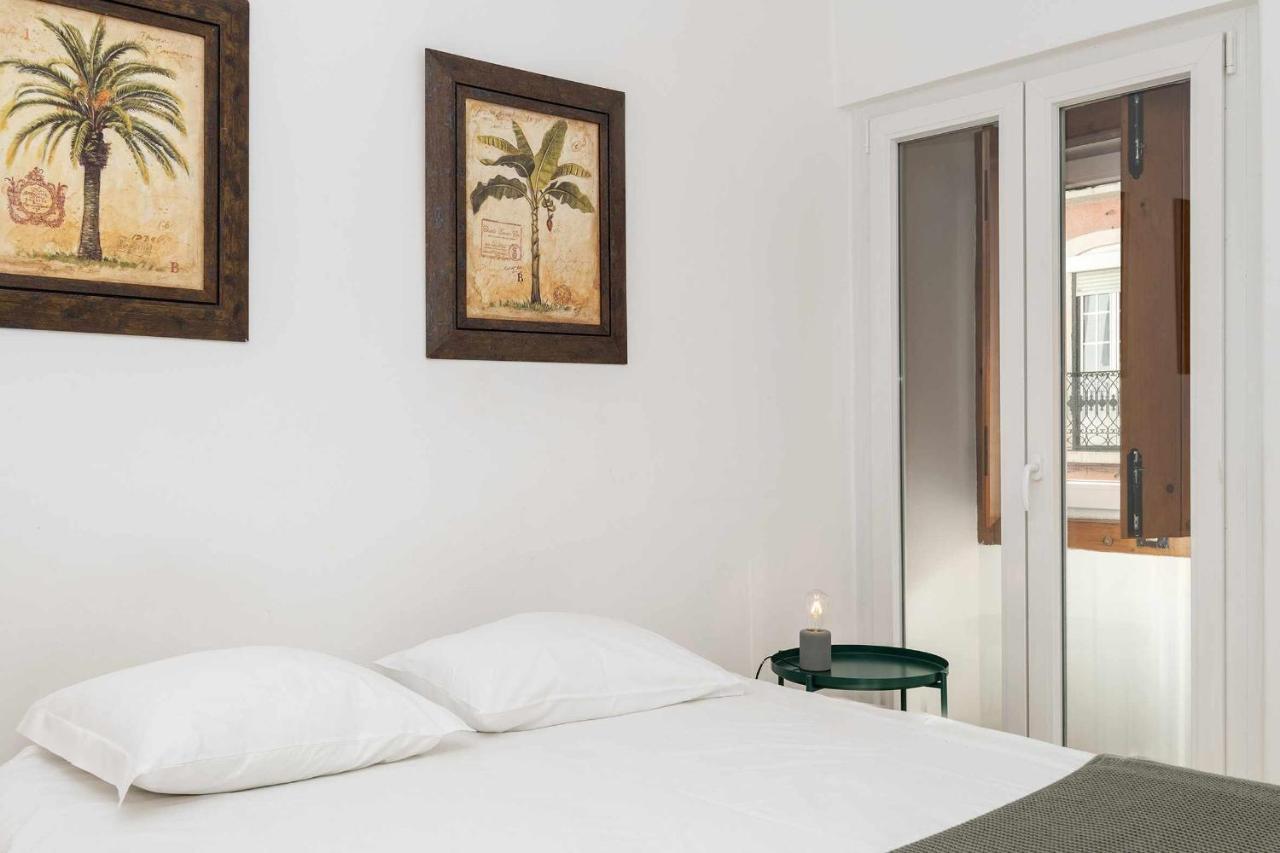Typical Portuguese Apartment In Sao Bento Lissabon Buitenkant foto