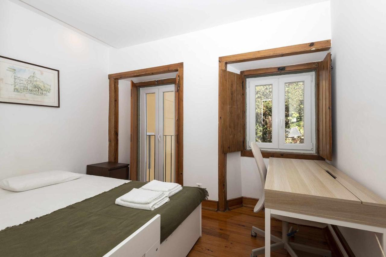 Typical Portuguese Apartment In Sao Bento Lissabon Buitenkant foto